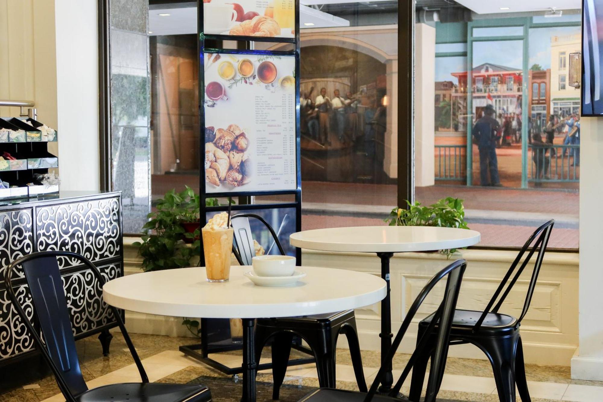 Holiday Inn New Orleans-Downtown Superdome By Ihg Екстериор снимка